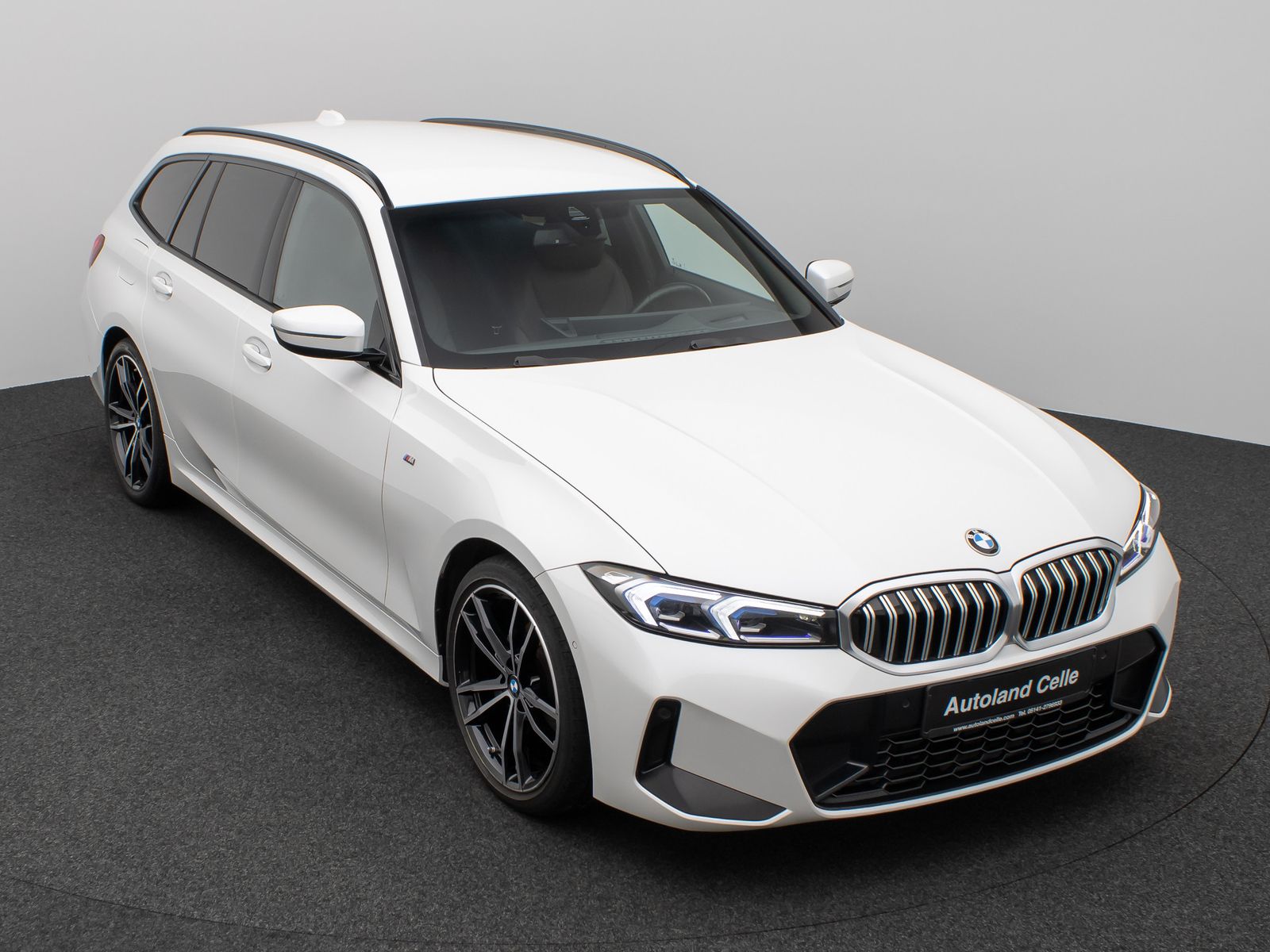 Fahrzeugabbildung BMW 320d  xD M Sport Kamera HUD DAB H/K Alarm 19Zoll