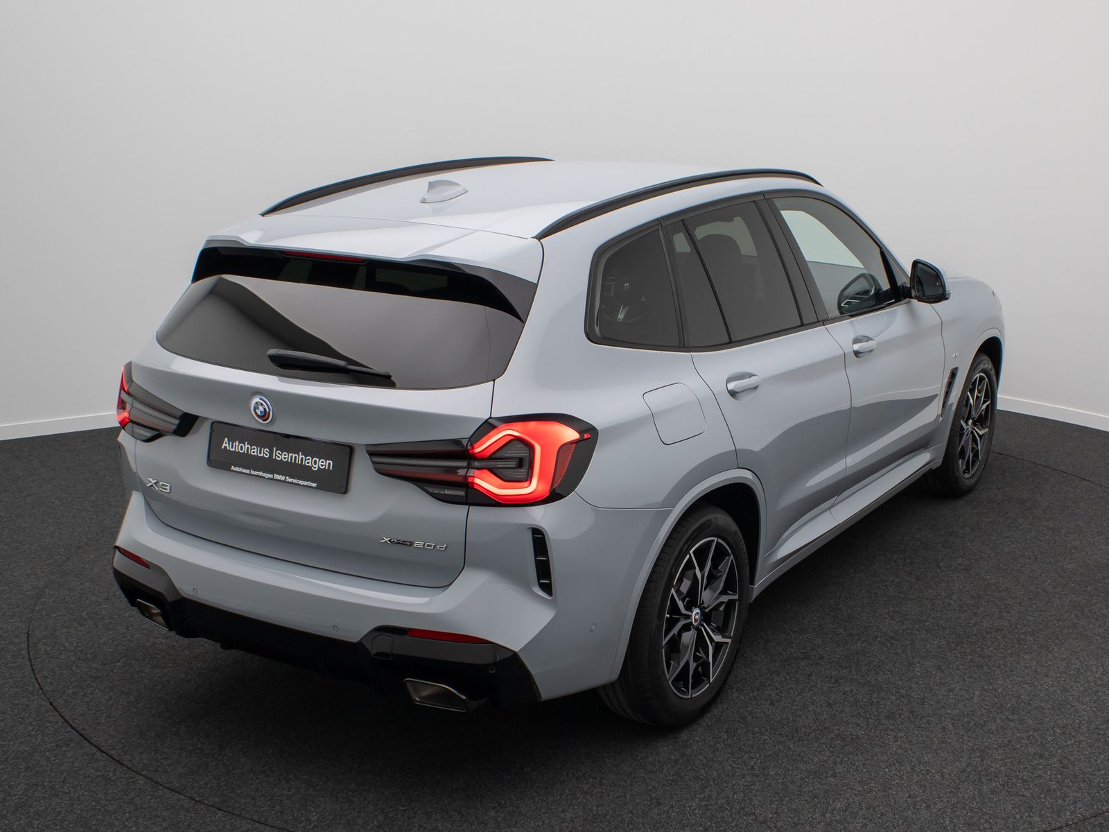 Fahrzeugabbildung BMW X3 xD20d M Sport HUD DAB H/K AHK Komfort 19Zoll