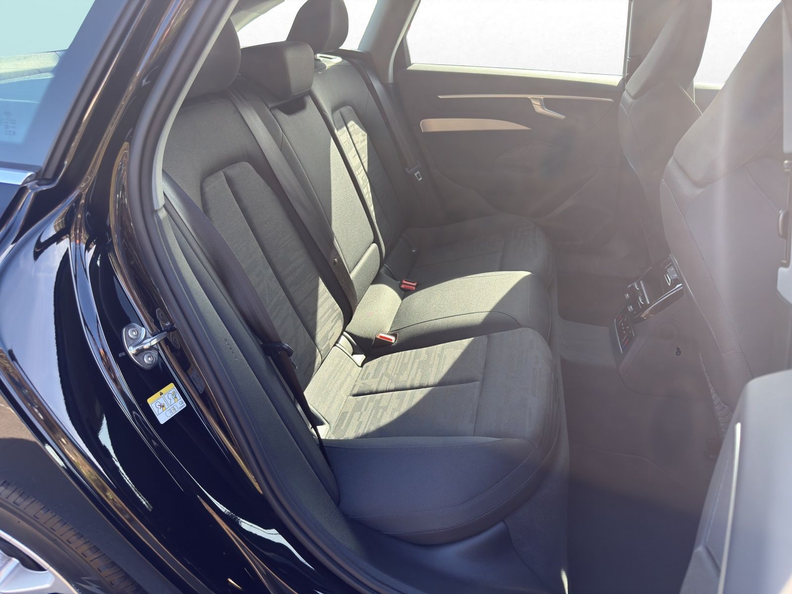 Audi A6 - Bild 14