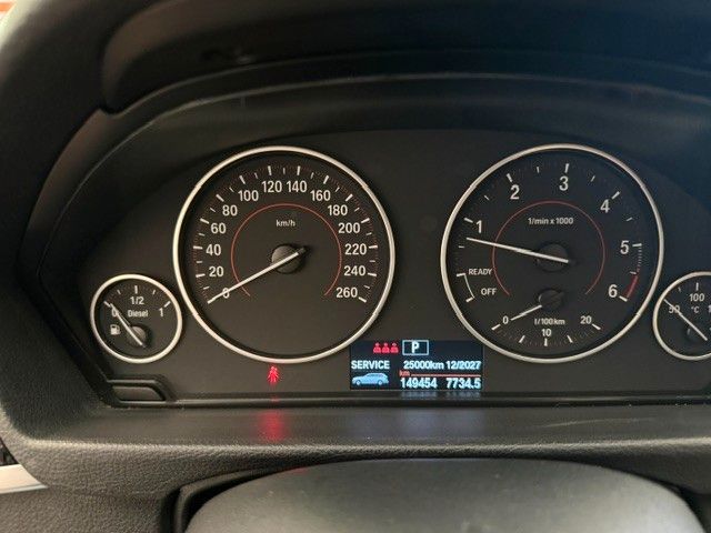 Fahrzeugabbildung BMW 318 D Touring Sport Line