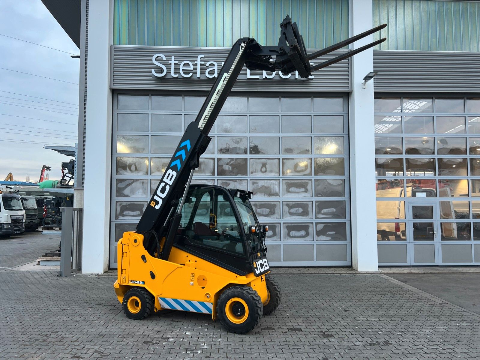 Fahrzeugabbildung JCB TLT 35-22E Teletruck / nur 131h! / 2022 / SS