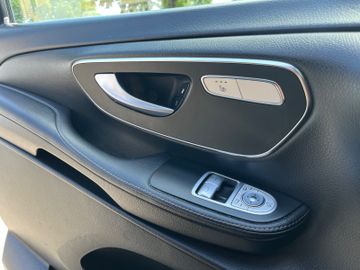Mercedes V 250 - 9
