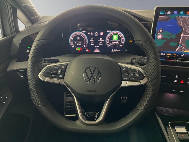 Golf VIII R-Line 1.5 eTSI DSG