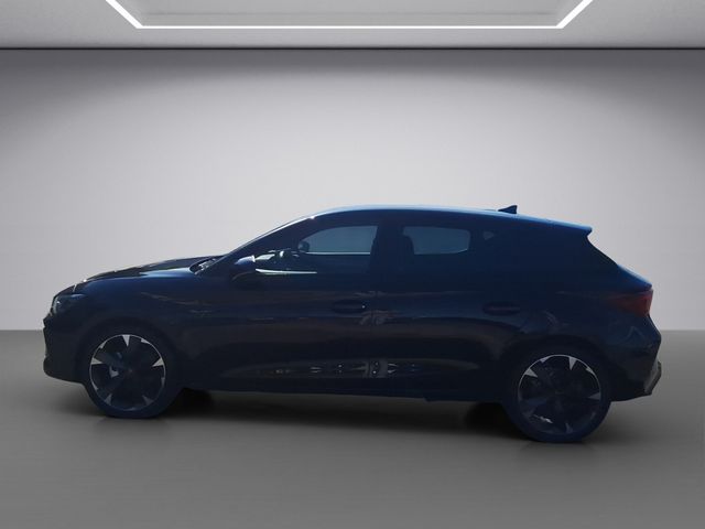 Leon KEYLESS PDC SHZ KAMERA NAVI ACC FACEL. LED
