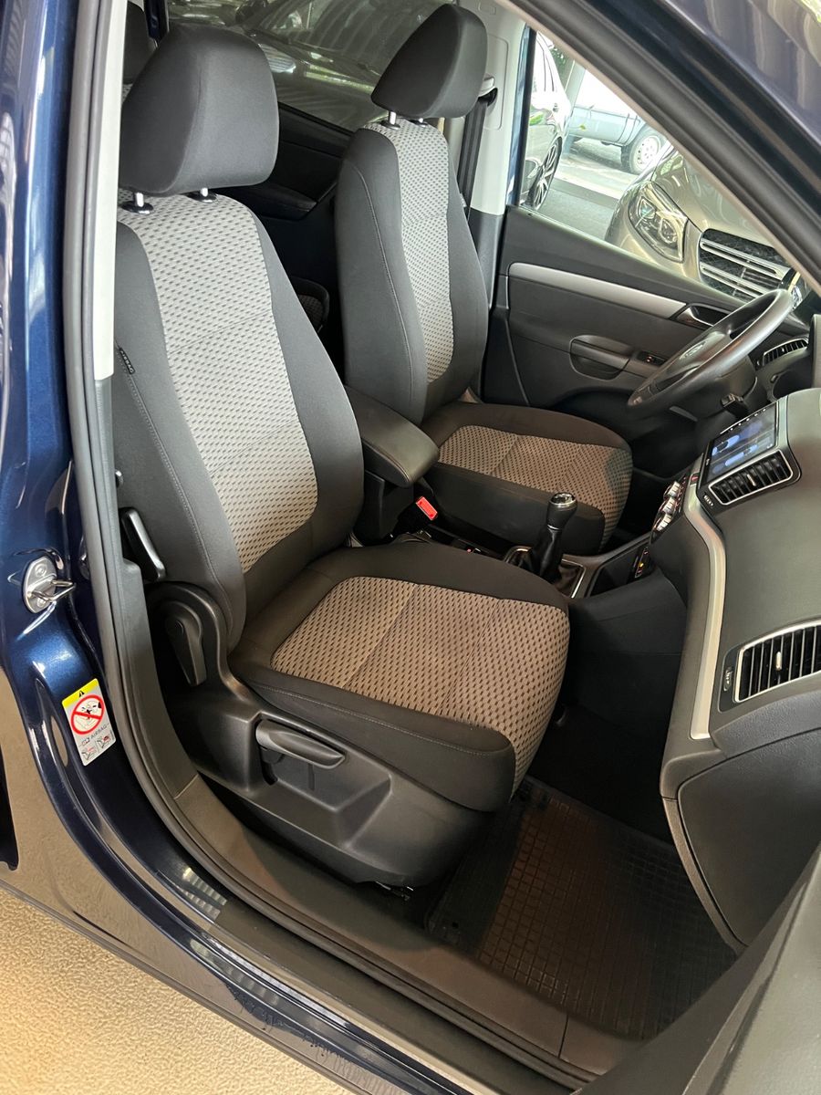 Fahrzeugabbildung Volkswagen Sharan 2.0 TDI BMT*CARPLAY*RÜCKFAHRKAMERA*7.SITZ