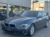 BMW 318d Advantage | 1.Hand | Totwinkel | BMW S-Heft - BMW 318: Kombi, Bmw318d
