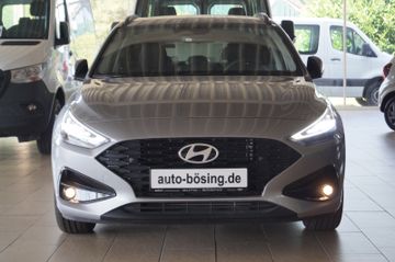 Hyundai i30 cw 1.0T-GDI NAVI-ALU-LED-KAMERA-PDC-TEMPOMAT