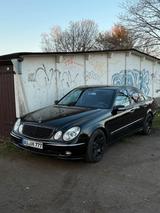 Mercedes-Benz Mercedes Benz W211 E320 3.0L CDI - Mercedes-Benz E 320: Cdi W211