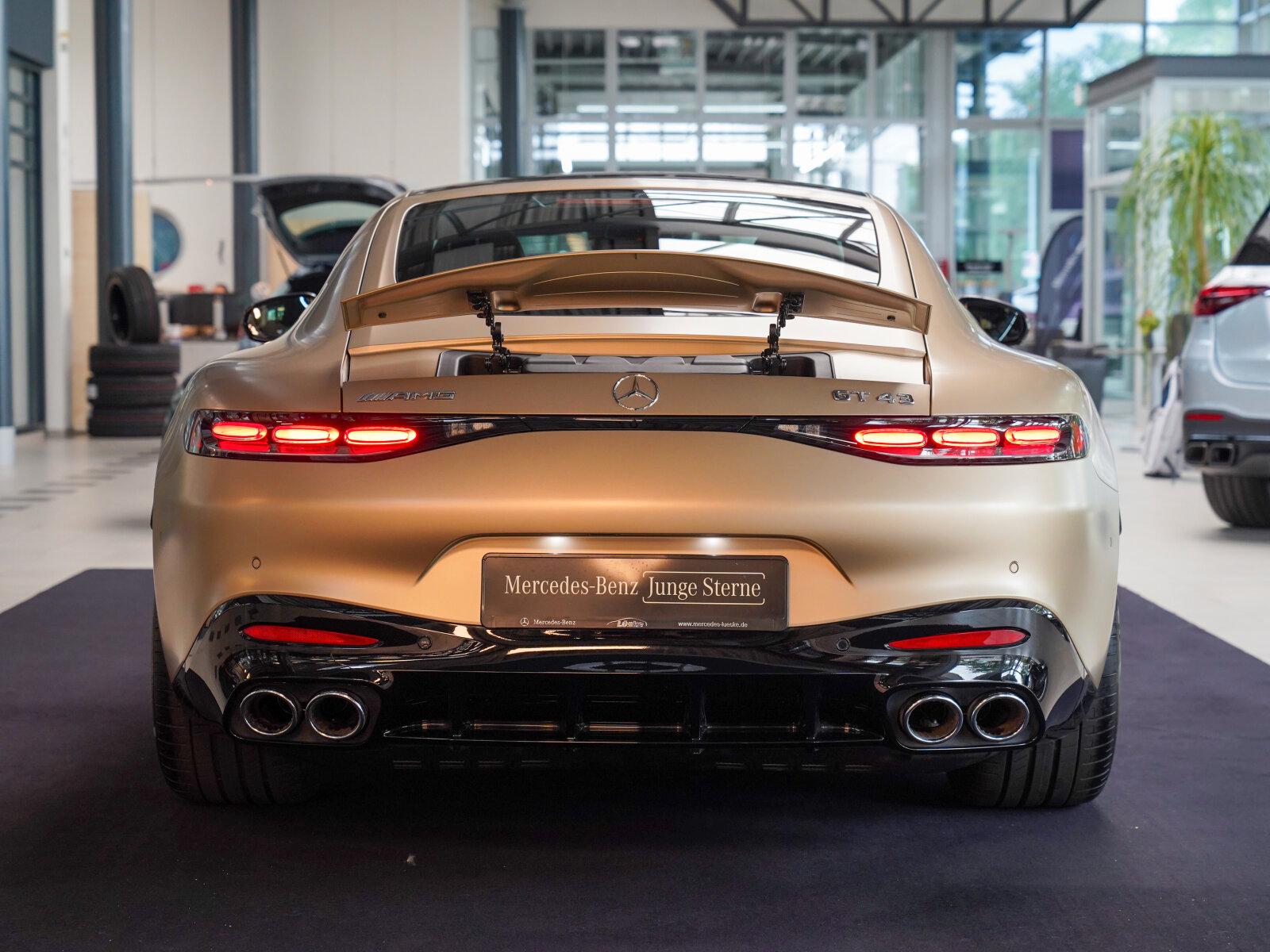 Mercedes-Benz AMG GT 43 kalaharigold MATTLACK Performance Sitz