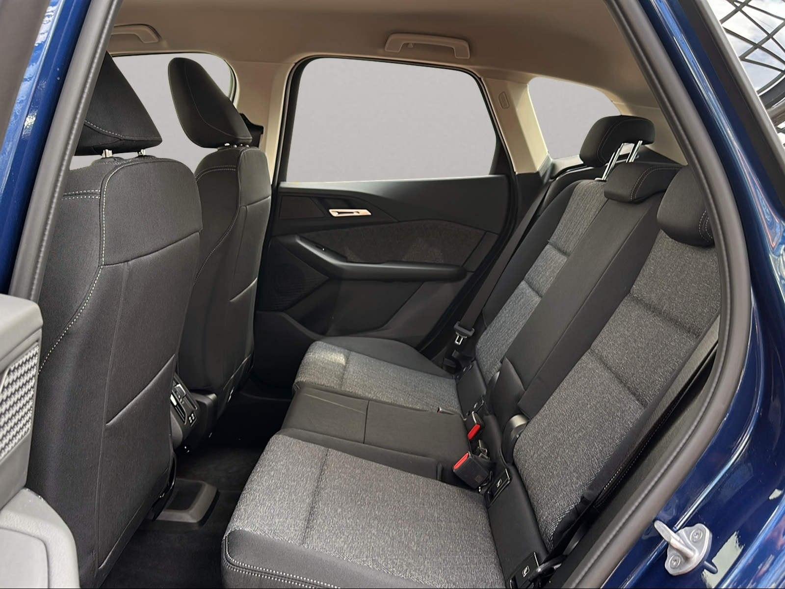 BMW 220i Active Tourer AHK Driv.Assist+ Head-Up LED