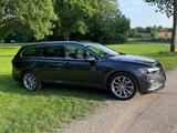 Volkswagen Passat Variant 2.0 TSI DSG Business Top Ausst. - Volkswagen Passat Variant Gebrauchtwagen in Mülheim (Ruhr)