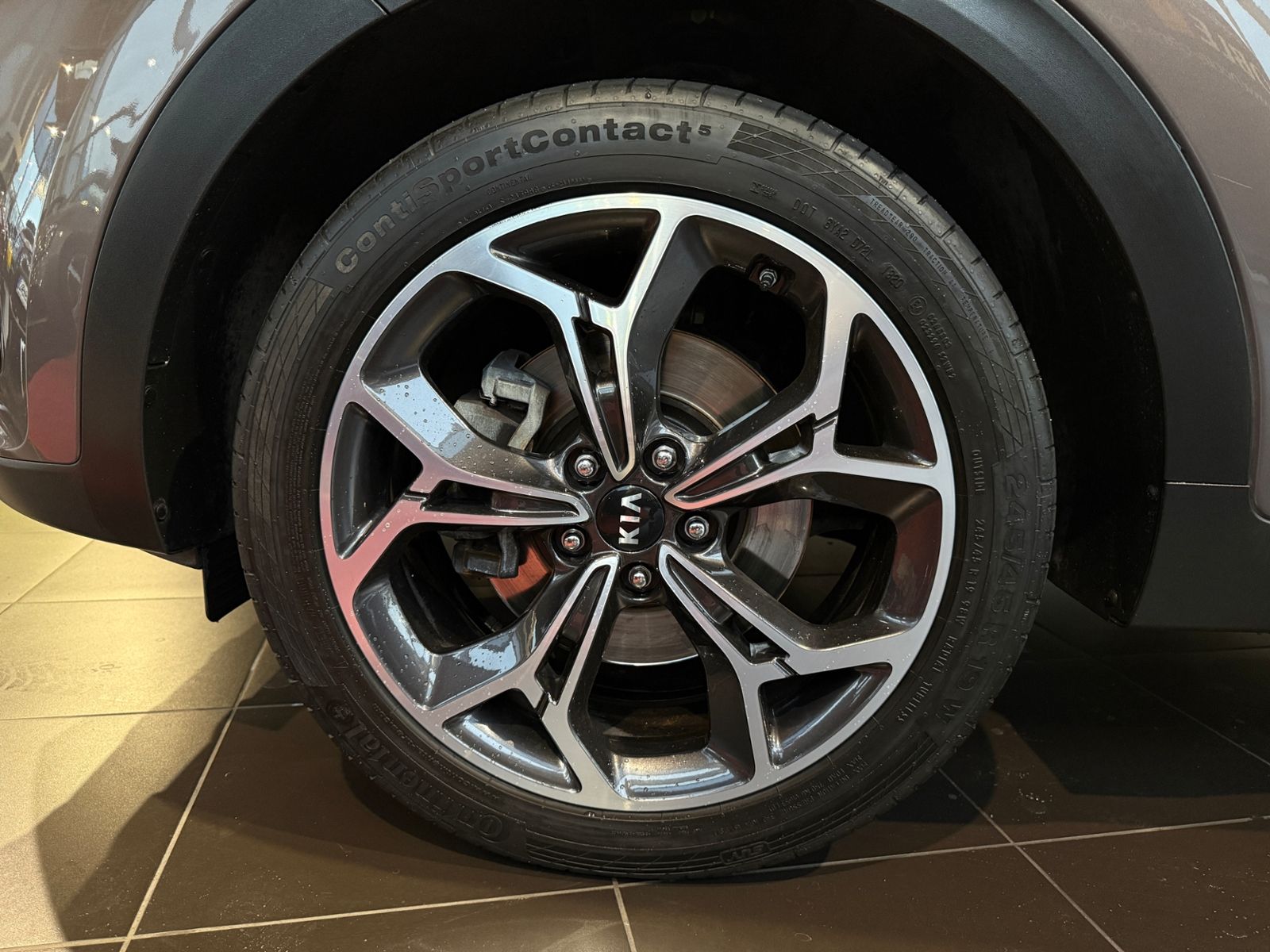 Fahrzeugabbildung Kia Sportage GT-Line 4WD AHK JBL ALU