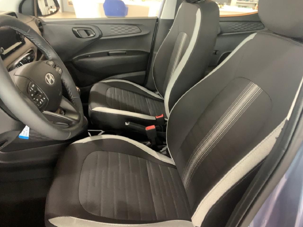 Fahrzeugabbildung Hyundai i10 Trend