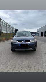 Mitsubishi Outlander 2.0 DI-D Instyle Instyle - gebrauchte Mitsubishi Outlander aus dem Jahr 2007