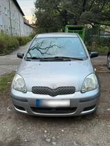 Toyota Yaris 1,0 VVT-I - gebrauchte Toyota Yaris aus dem Jahr 2003