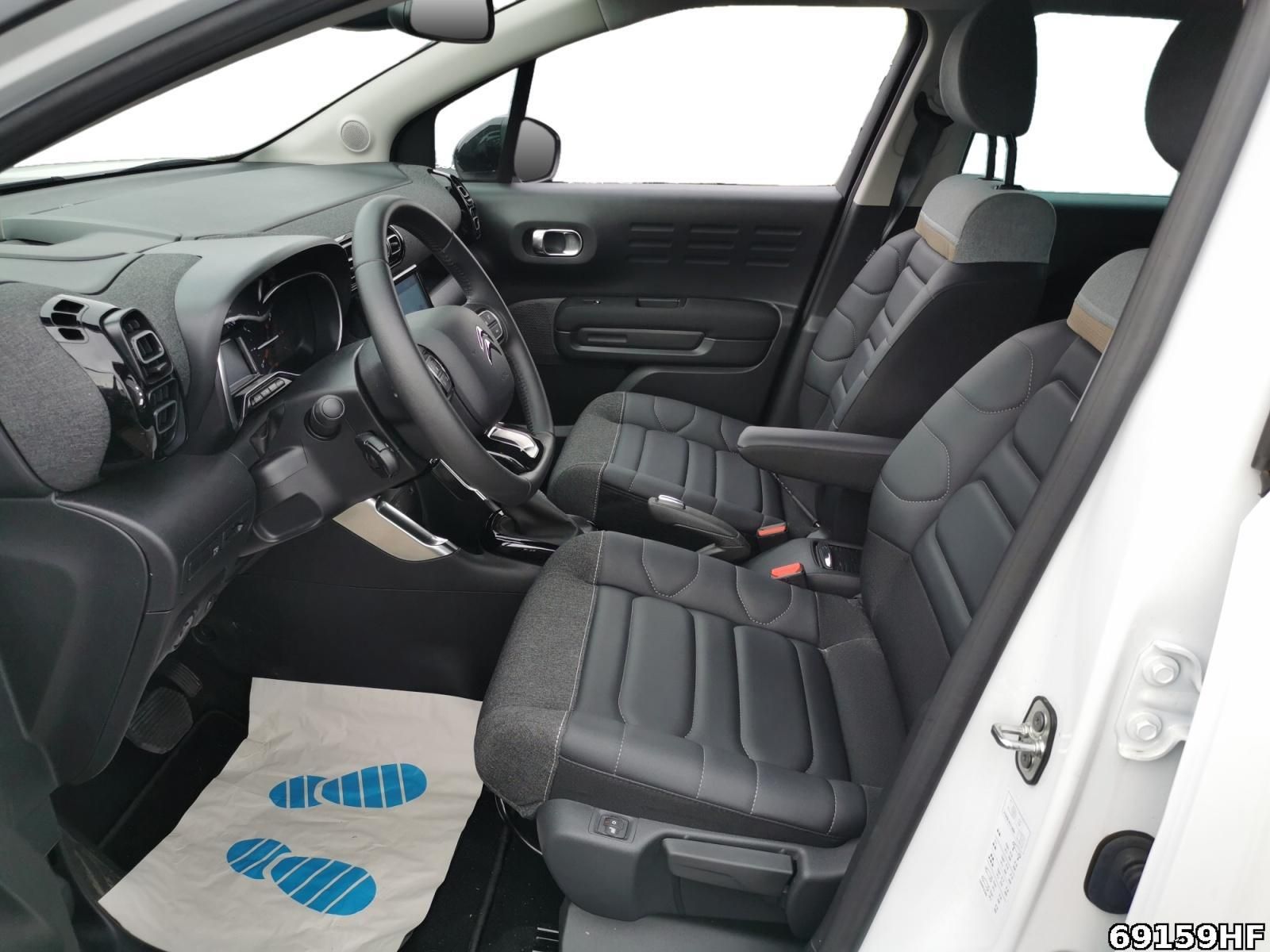 Fahrzeugabbildung Citroën C3 Aircross Max 130PS AT6 *PDC*KAMERA*NAVI*