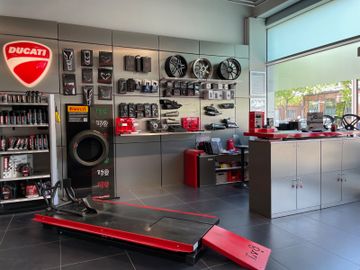 Ducati Scrambler 800 Icon mit Garantieerweiterung
