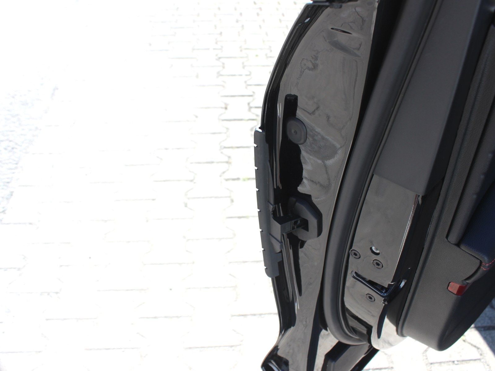 Fahrzeugabbildung Ford Kuga Plug-In Hybrid ST-Line X 2,5 Duratec