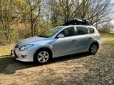 Hyundai i30 cw Kombi TÜV 12/2027 113 tkm S... - Hyundai i30 aus 2010: Cw
