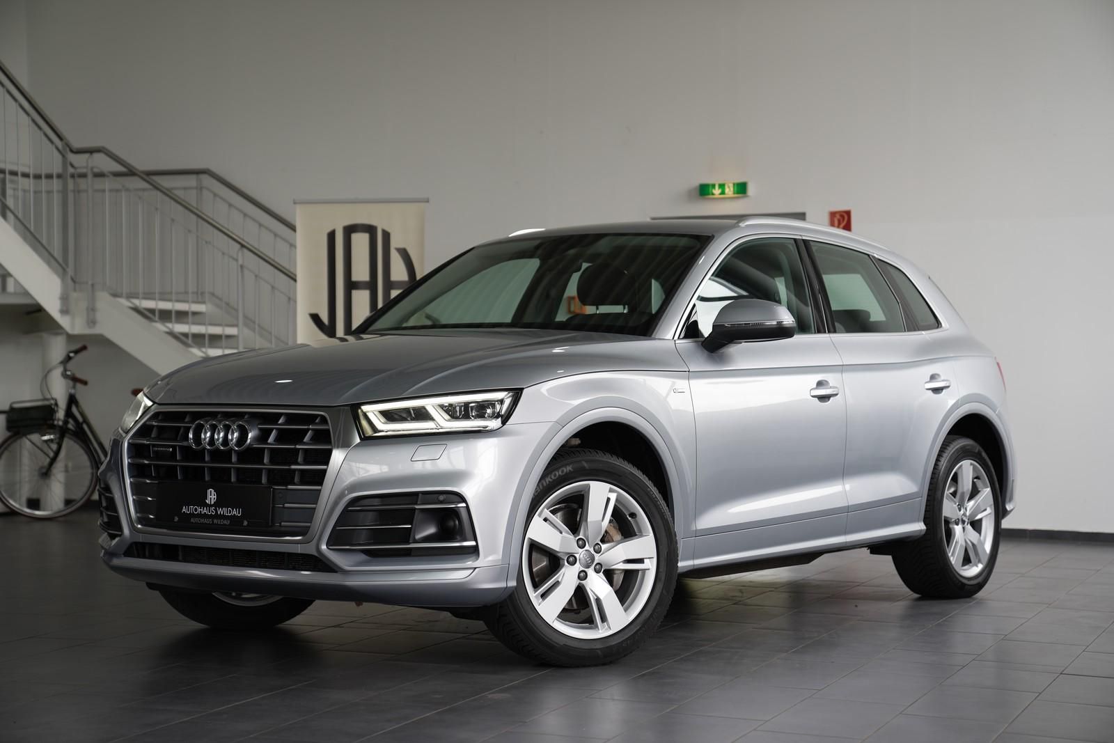 AUDI Q5 40 TDI quattro sport S-Line *AUT*NAV*LED*AHK*