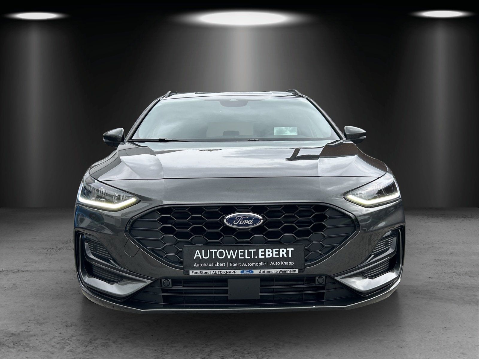 Fahrzeugabbildung Ford Focus 1.0 ST-Line X Aut./LED/ACC/KAMERA/NAVI/AHK