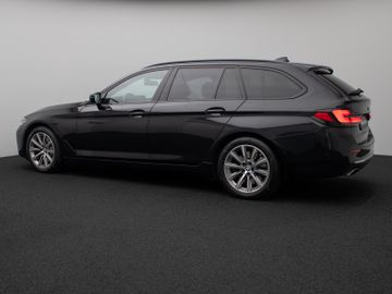 Fahrzeugabbildung BMW 530d Tour Luxury Line AHK Pano H/K Kamera DAB