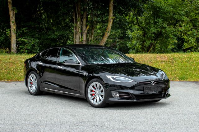 Tesla Model S Ludicrous Performance -