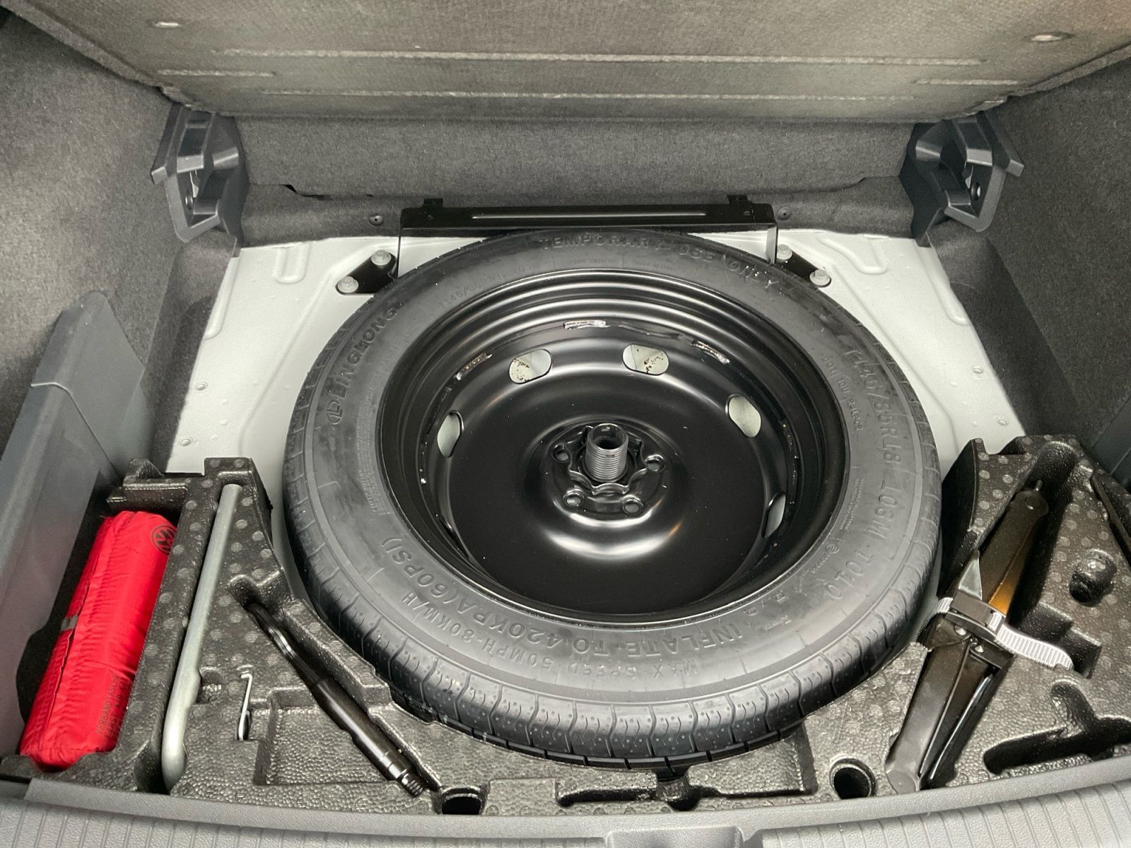 Volkswagen Tiguan Allspace 2.0 TSI R-Line foto 19