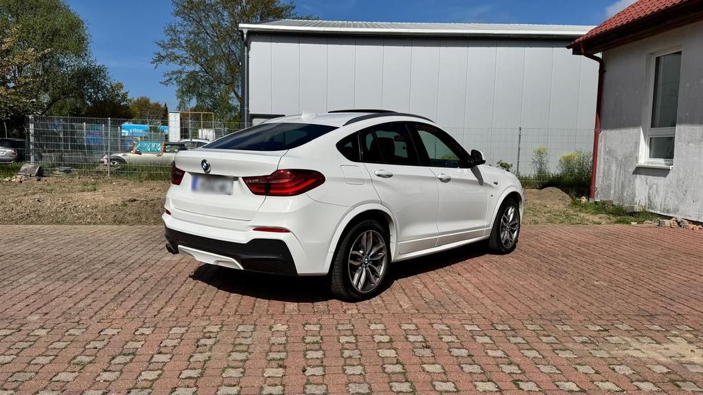 BMW X4 M*Paket