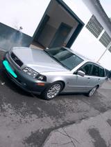 Volvo V40 ,Diesel 1,9 ,  Gutem Zustand. - Volvo V40 mit Diesel-Antrieb: 1.9