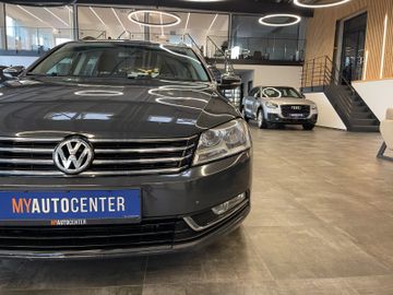 Volkswagen Passat Variant *PDC*SHZ*KLIMA*NAVI*PDC*