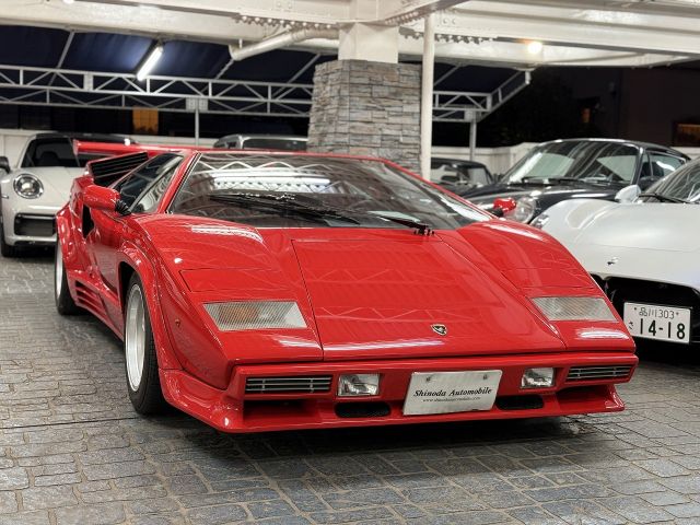 Lamborghini Countach 5000 Quattrovalvole  year 1988