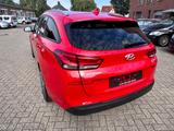 Hyundai i30 cw Passion + Navi-Rückfahrkamera-TPM-Spur - Hyundai Gebrauchtwagen in Mönchengladbach
