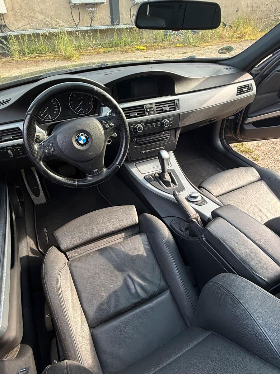 BMW 320 2008 — photo 8