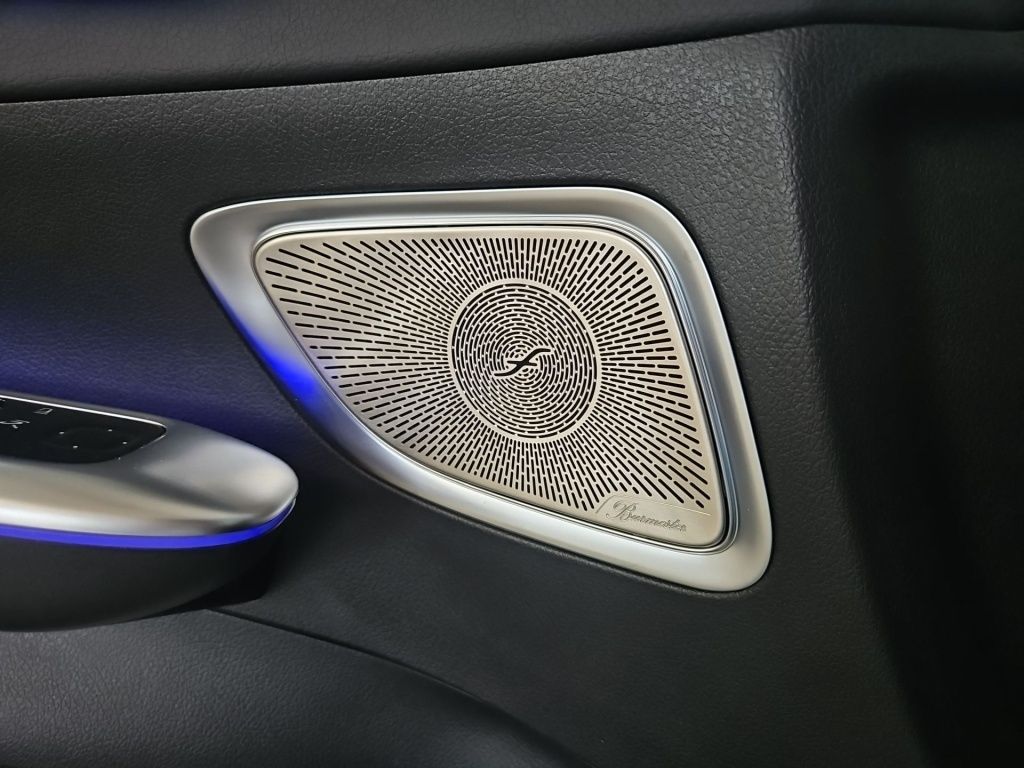 Fahrzeugabbildung Mercedes-Benz C 300 deT 4M AMG AHK ACC Pano Sitzklima Massage