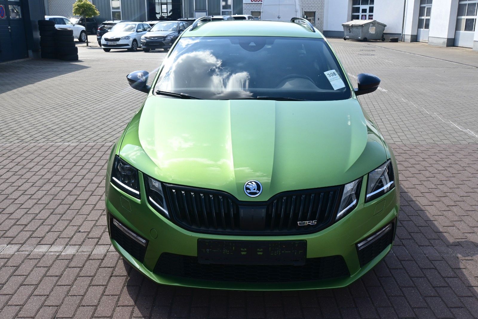Fahrzeugabbildung SKODA Octavia 2.0 TDI Combi RS 4x4*Business-P*Chrom-P*