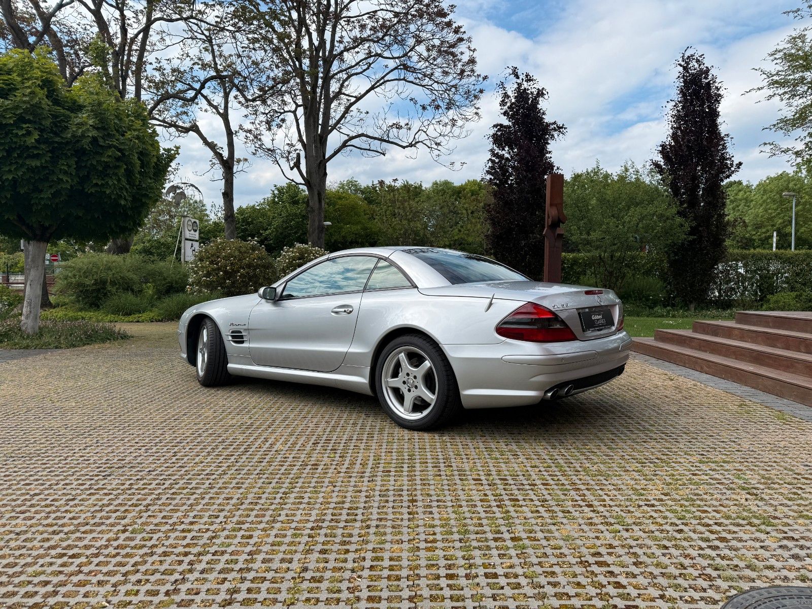 Fahrzeugabbildung Mercedes-Benz SL 55 AMG