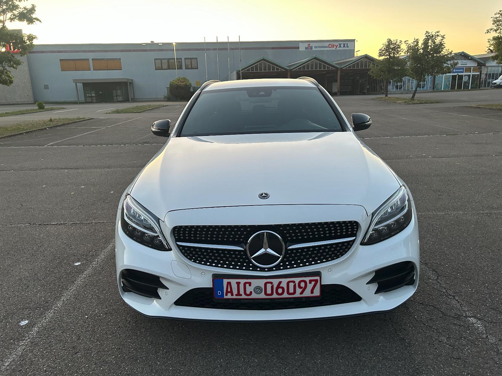 Mercedes-Benz C-180T-AMG-Line-Kamera-LED-Navi-DAB-SHZ-PDC-VH-