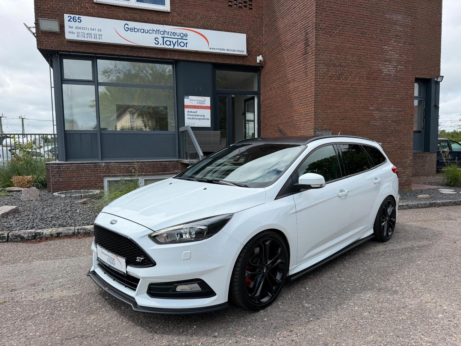 Ford Focus Turnier ST