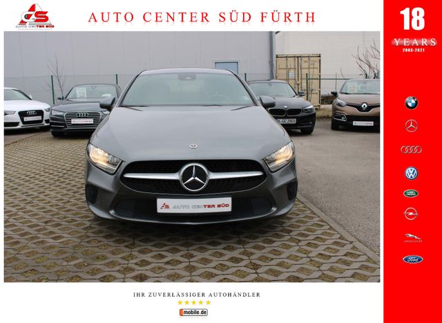 Mercedes-Benz A 180d Lim. *AMBIENTE*LEDER*TOUCHSCREEN*