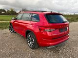 Skoda Kodiaq Sportline 4x4 DSG Pano VC AHK Standh. - rote Skoda Kodiaq