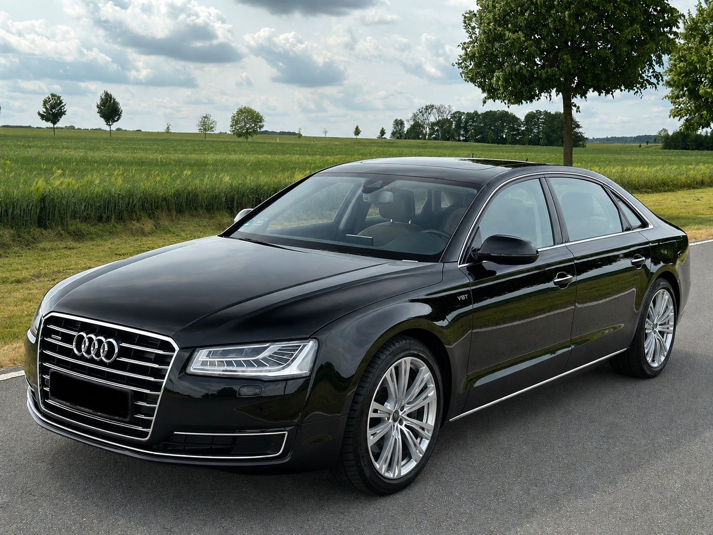 AUDI A8 L 4.2 TDI LED Bose Spur Pano 4-Sitzer 2.Hand