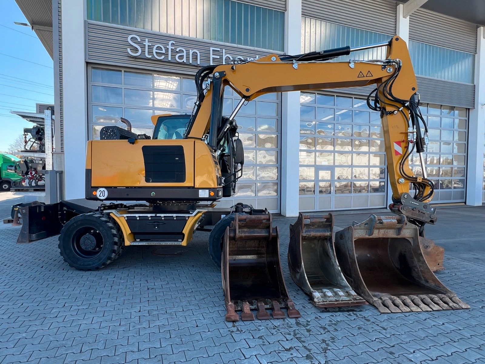 Fahrzeugabbildung Hydrema MX14G / OilQuick OQ65 / 4x Löffel / 1.655h /2022