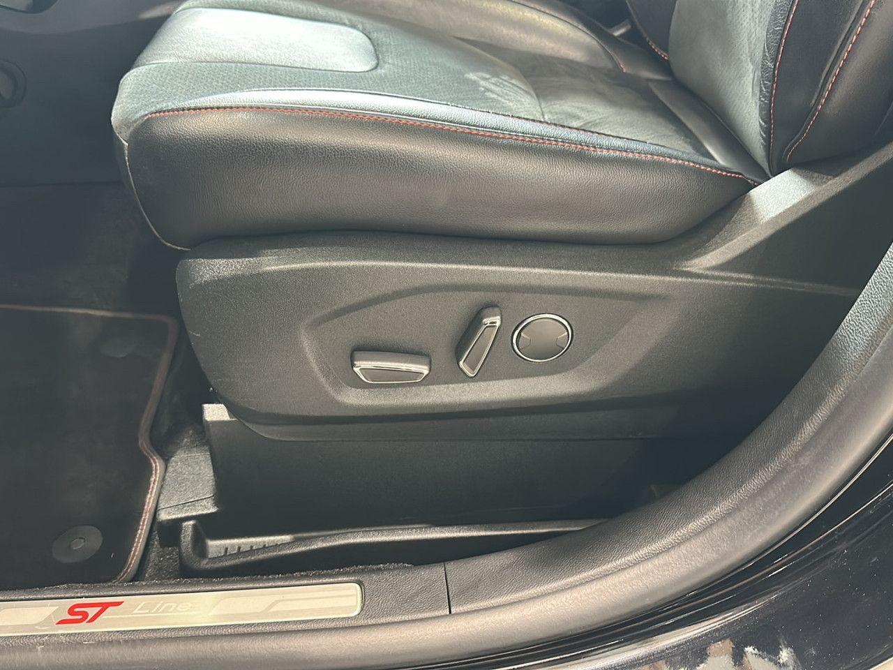 Ford Edge ST-Line 4x4 Bluetooth Navi LED Klima