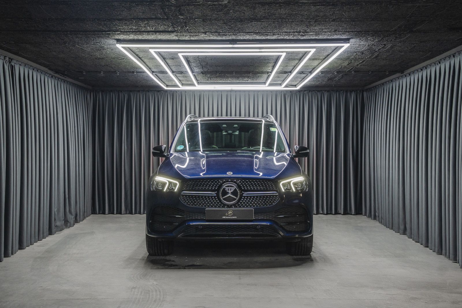 Fahrzeugabbildung Mercedes-Benz GLE 400 d 4Matic*AMG Line*Burmester*Pano*21''