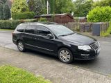 Volkswagen Passat Variant Highline 2.0 TDI DSG DPF 170PS - Volkswagen Passat Variant: 170 Ps