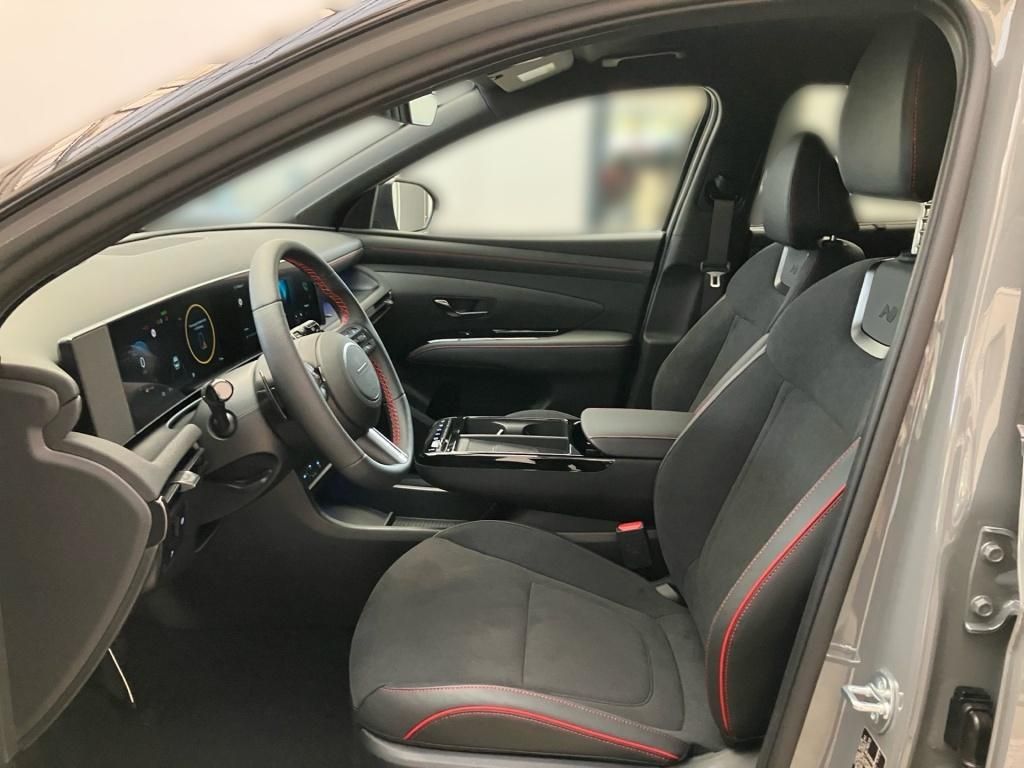Fahrzeugabbildung Hyundai TUCSON FL (MY26) 1.6 T-GDI (180 PS) 7-DCT 4WD N