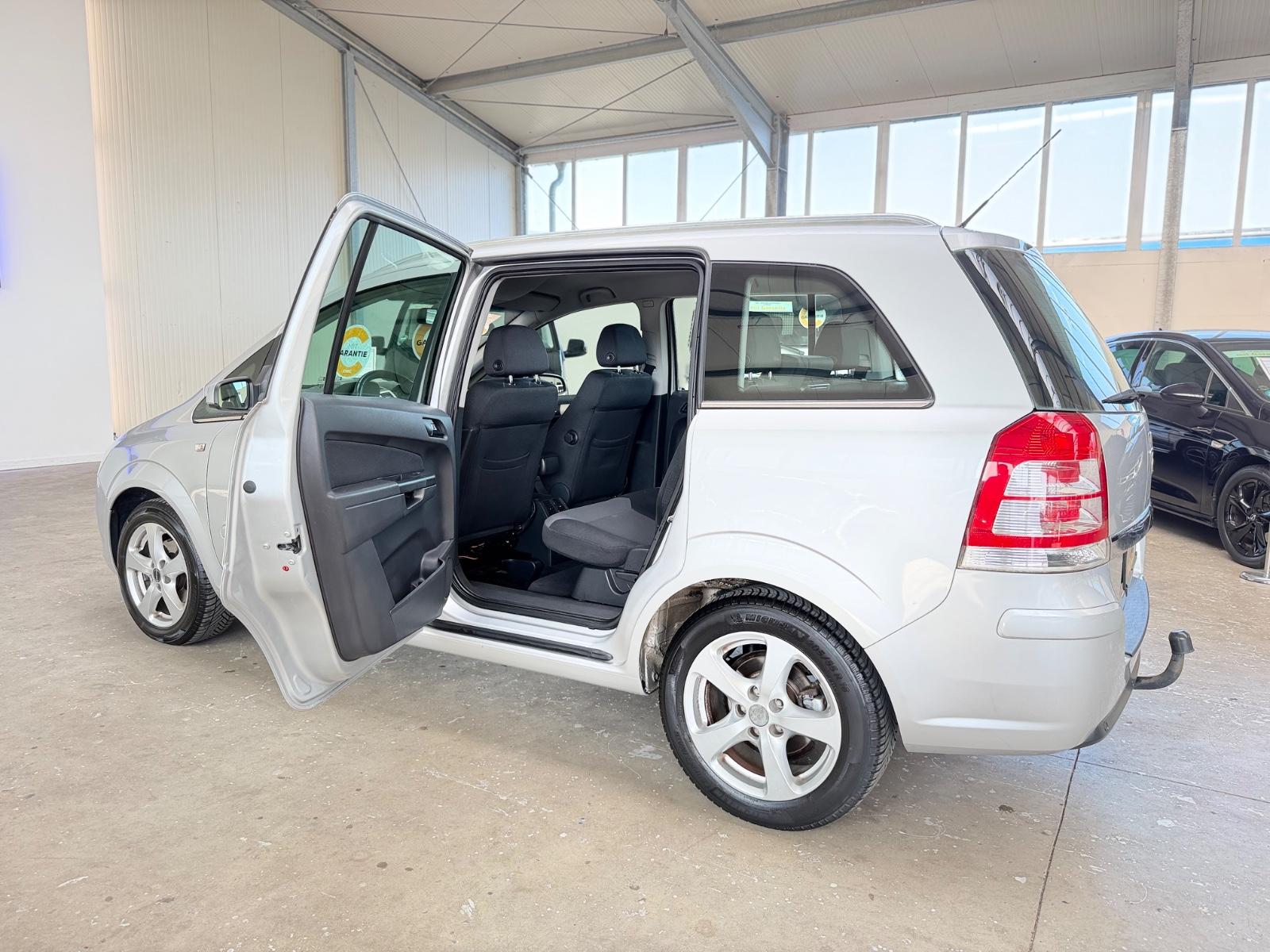 Opel Zafira B 1.6i Innovation *GARANTIE*7-SITZER*AHK*