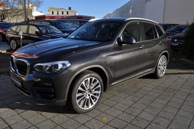 BMW X3 xDrive 30e Hybrid Leder Panorama Live Cockpit