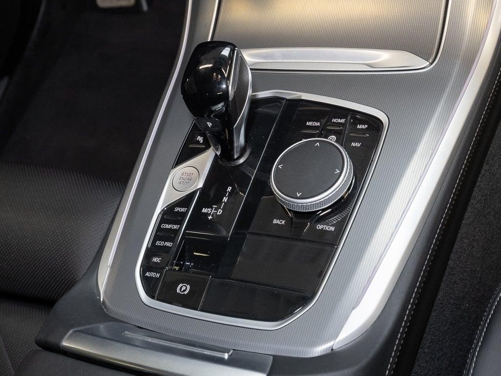 BMW X5 xDrive30d M Sport HUD PANO ACC AHK